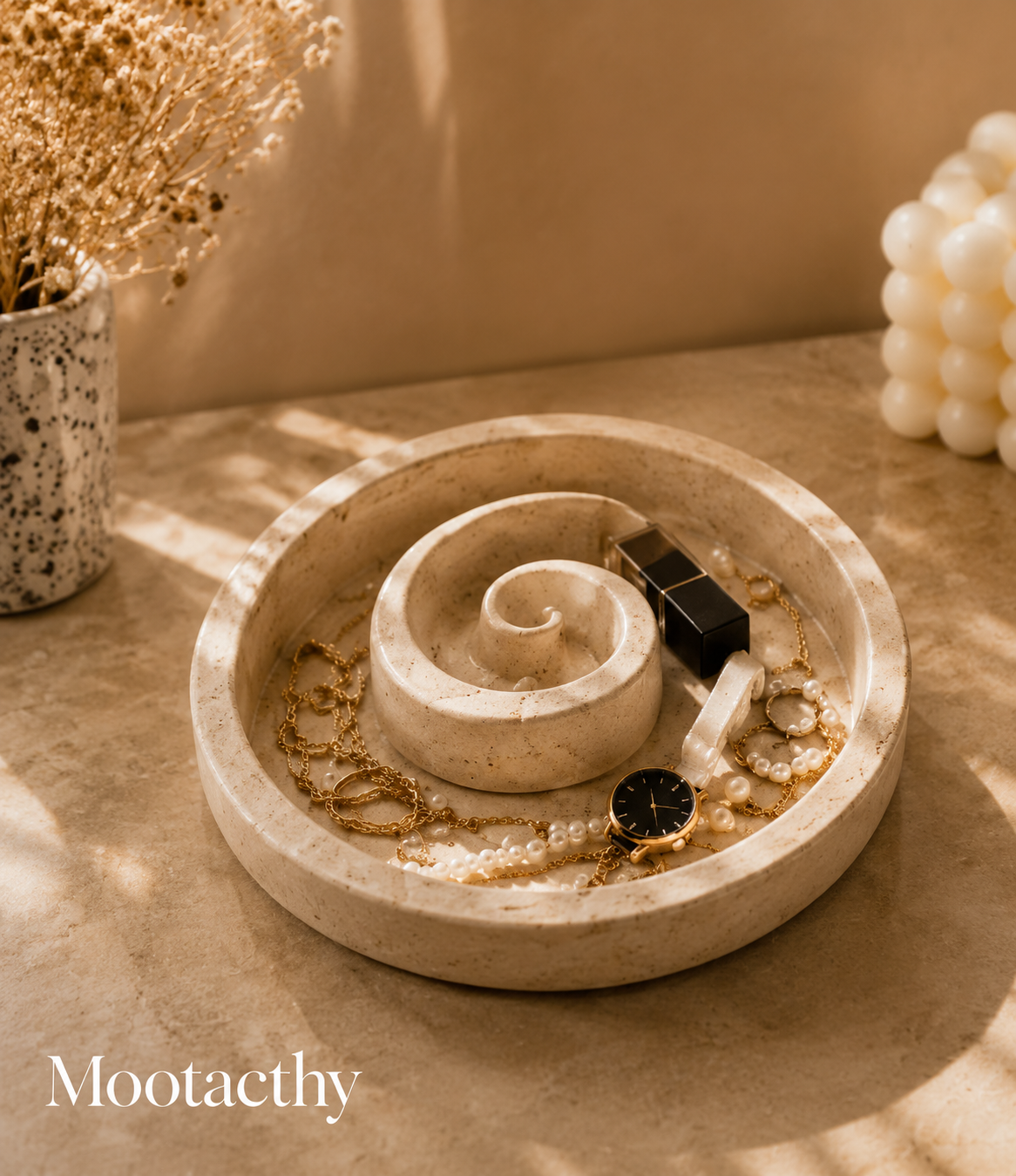 Mootacthy Organic Spiral Decorative Tray